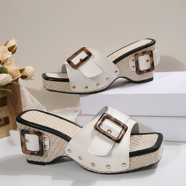Majesta Sandals