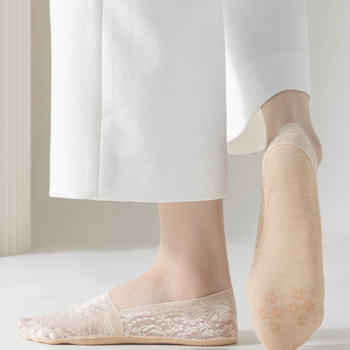 Floral Elegance Lace Socks