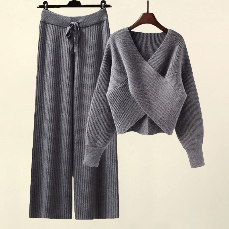 Marie-Caley Intricate Leisure Set