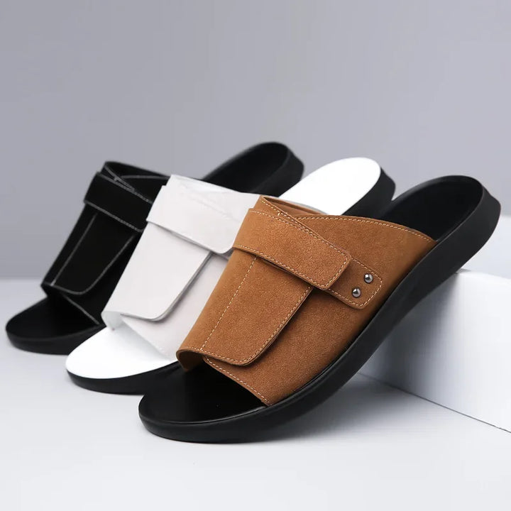 Corté Leather Sandals