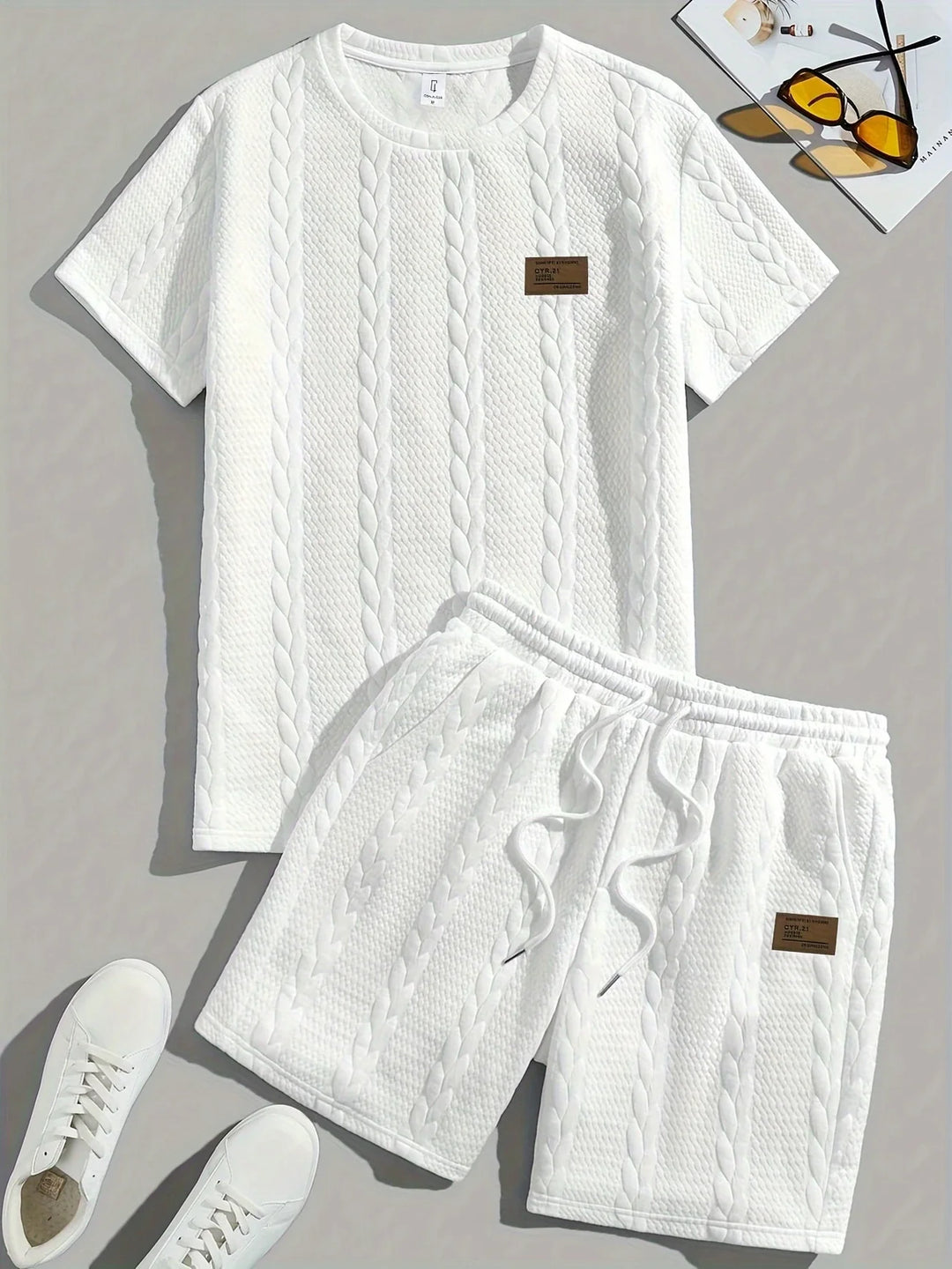 Étienne Textured Set