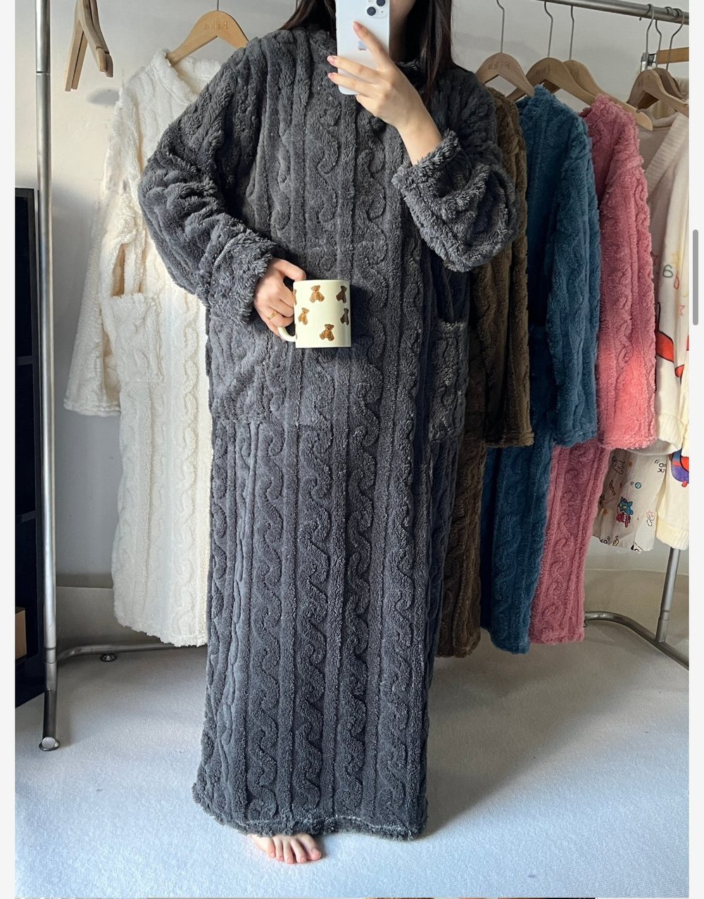 Serenità - Coral Velvet Night Dress