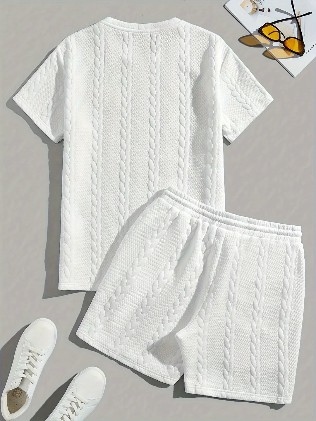 Étienne Textured Set