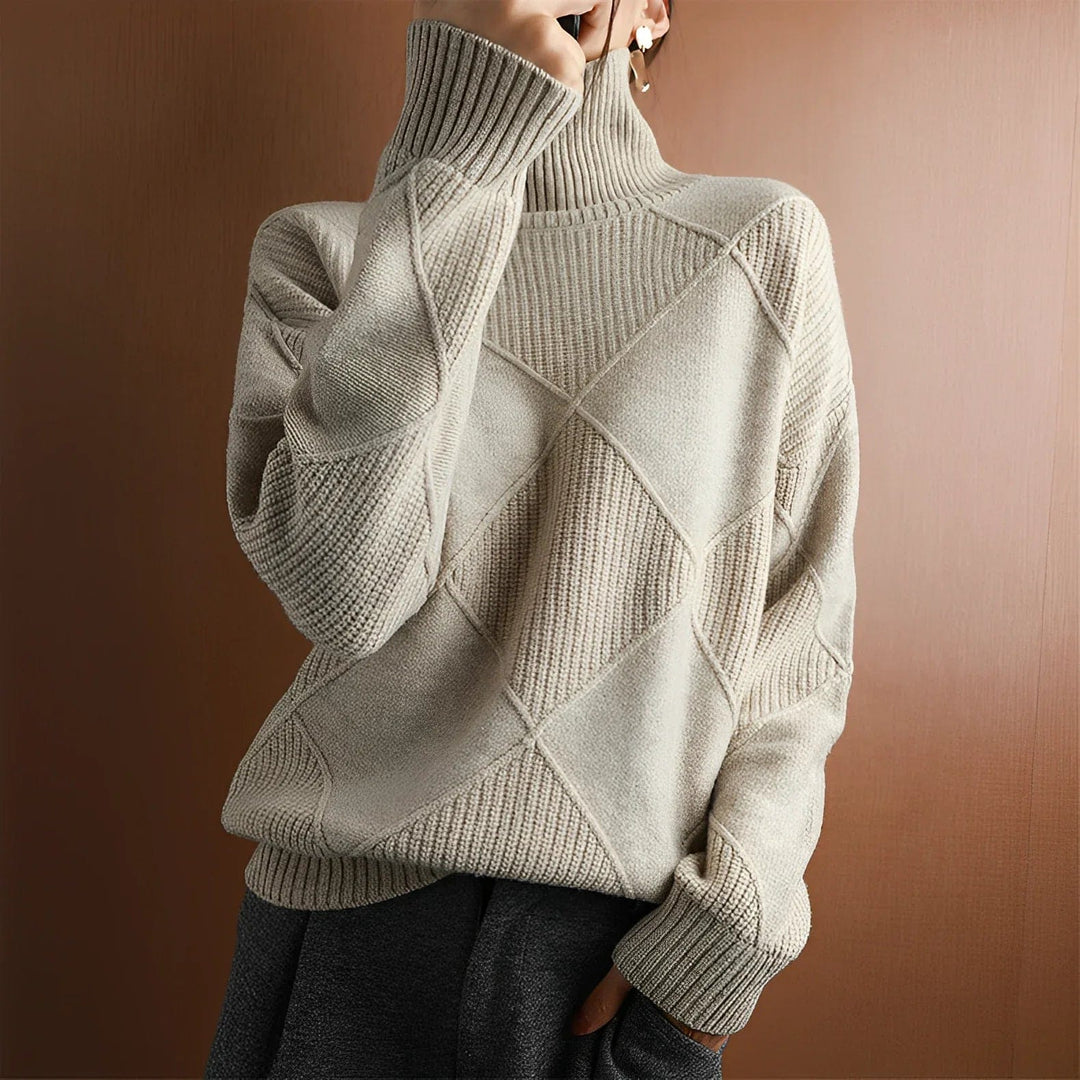 L'Aurablend Chunky Lotus™ Turtleneck