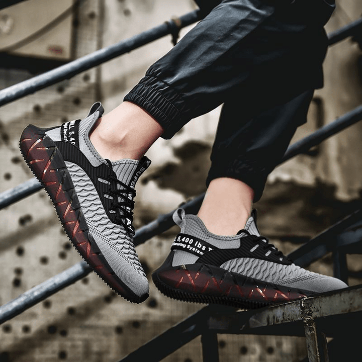 Ryder Sneakers